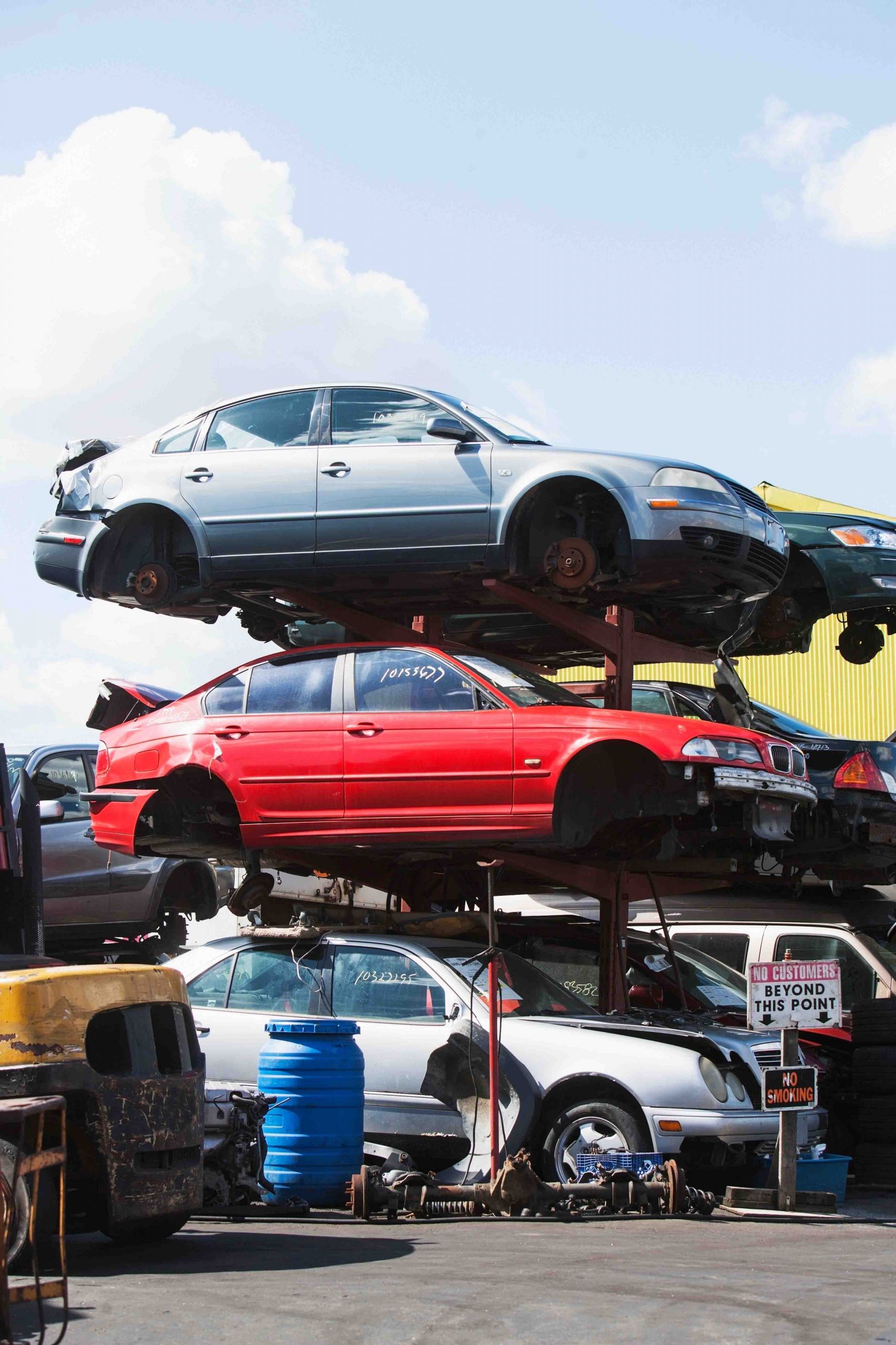 scrap-cars-scrap-yard